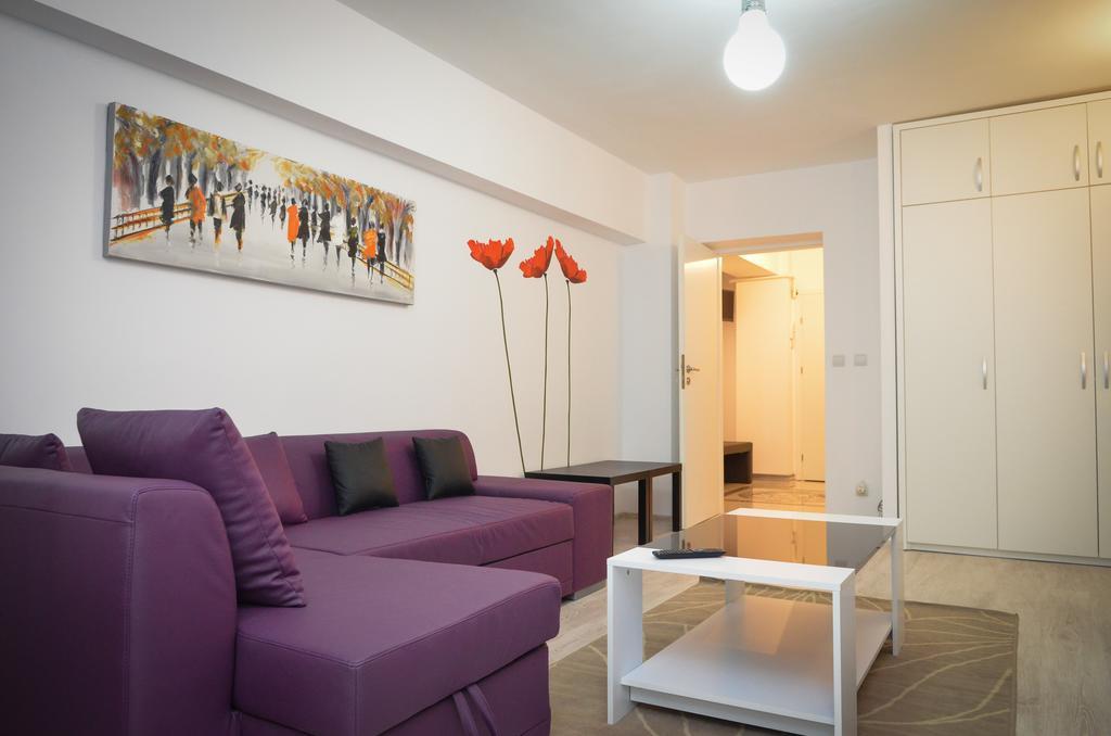 Dracula Adventure Tours Accommodation Bucureşti Eksteriør bilde