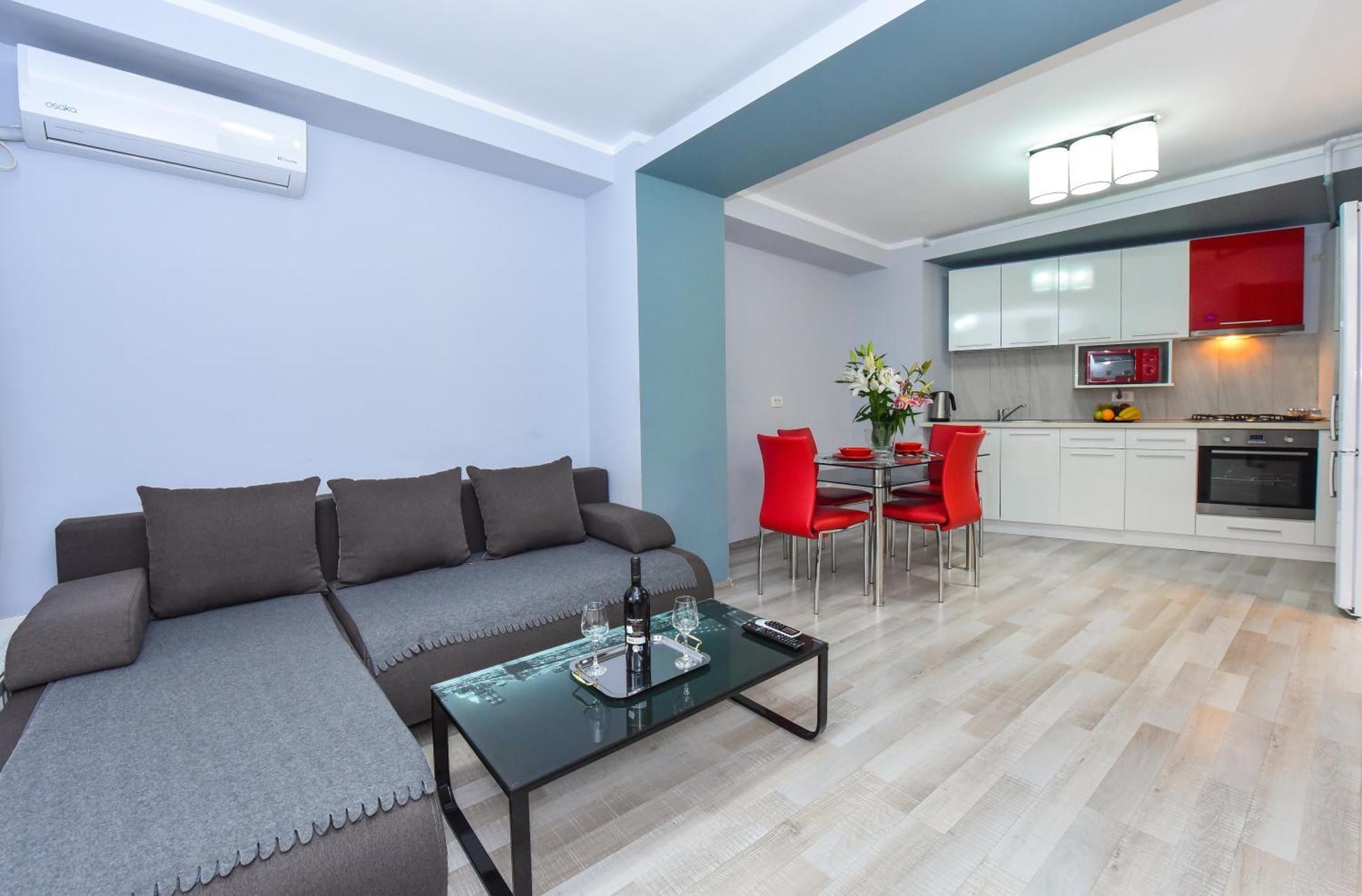 Dracula Adventure Tours Accommodation Bucureşti Eksteriør bilde