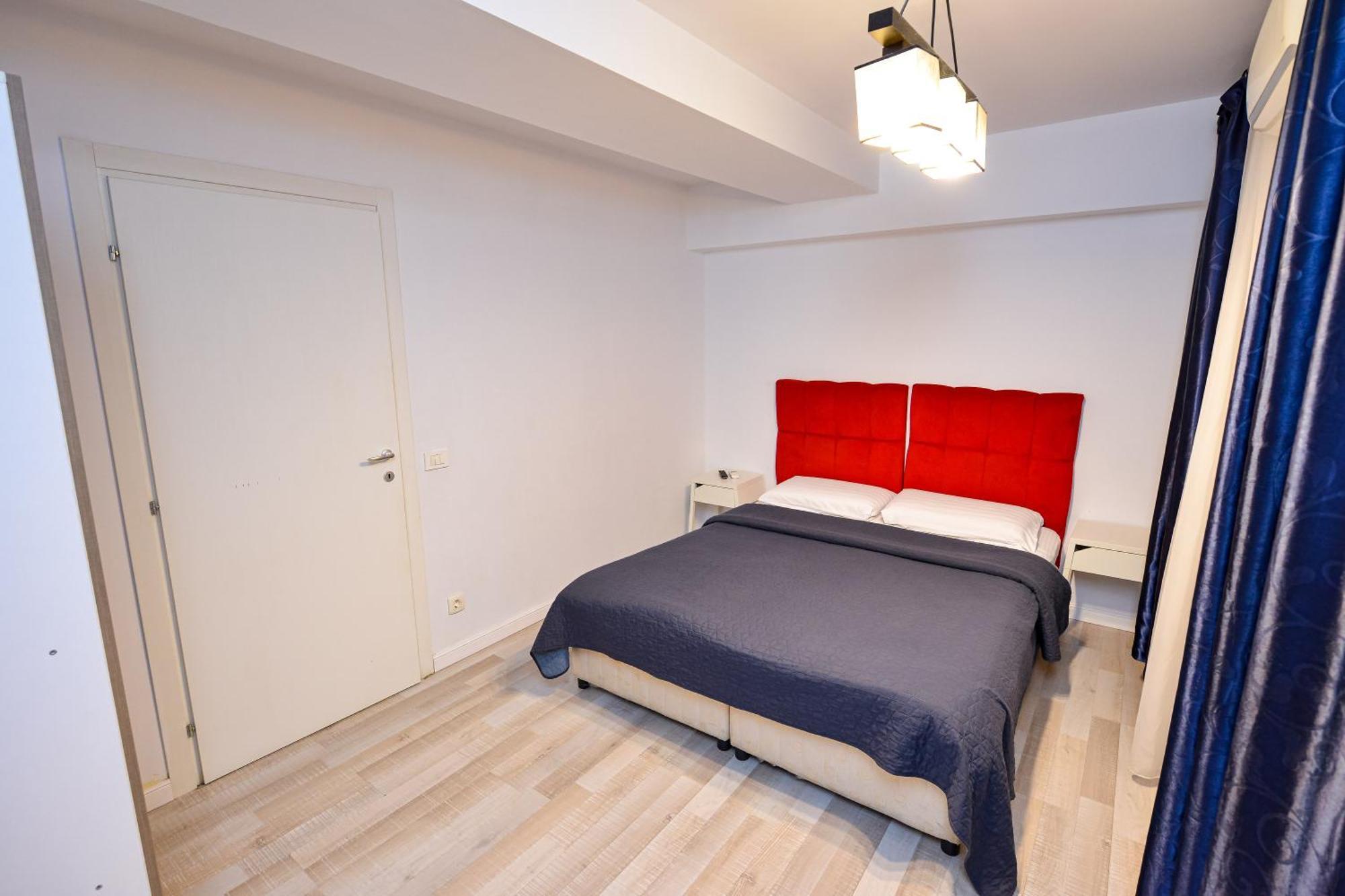 Dracula Adventure Tours Accommodation Bucureşti Eksteriør bilde