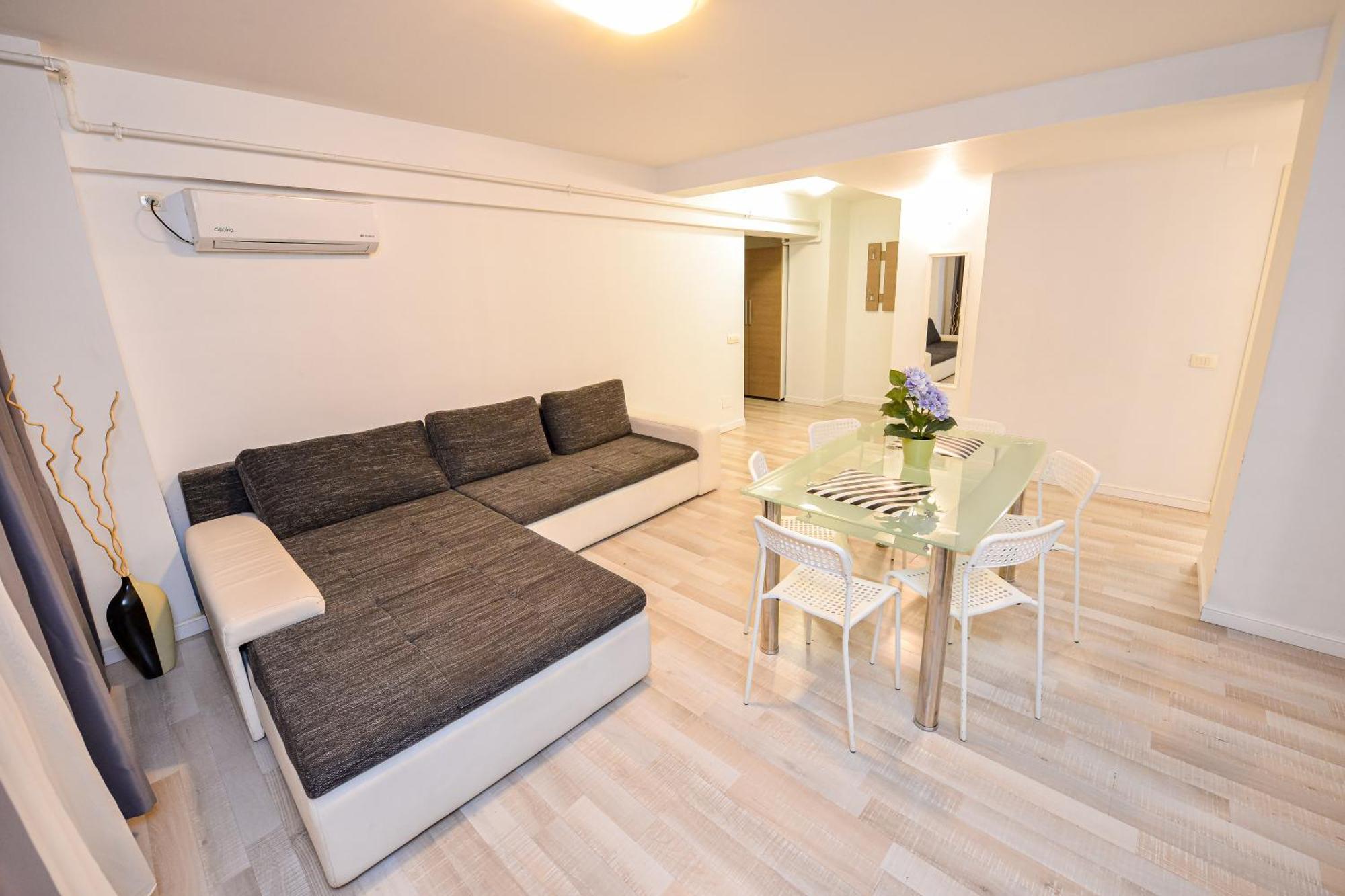 Dracula Adventure Tours Accommodation Bucureşti Eksteriør bilde