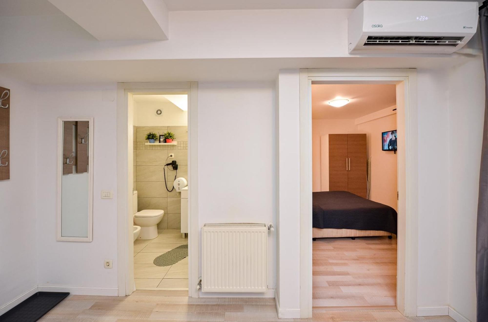 Dracula Adventure Tours Accommodation Bucureşti Eksteriør bilde