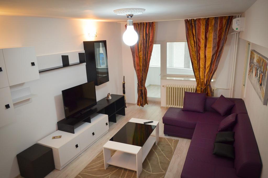 Dracula Adventure Tours Accommodation Bucureşti Eksteriør bilde