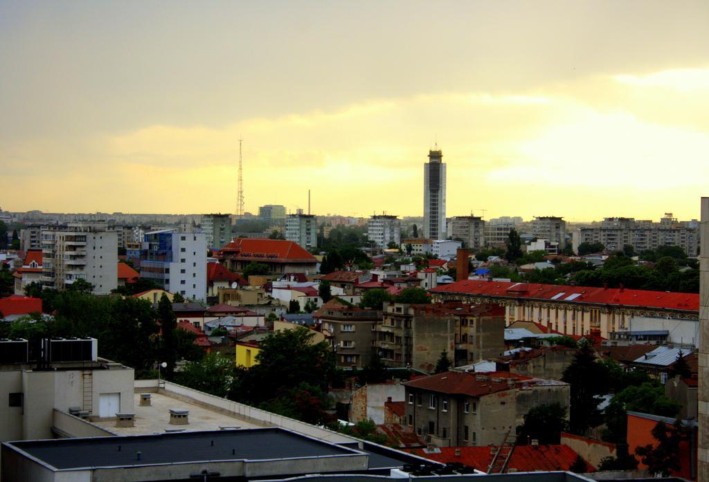 Dracula Adventure Tours Accommodation Bucureşti Eksteriør bilde