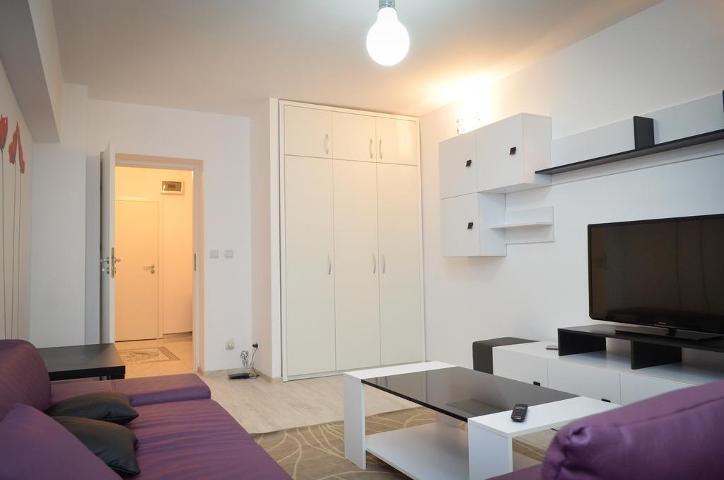 Dracula Adventure Tours Accommodation Bucureşti Eksteriør bilde