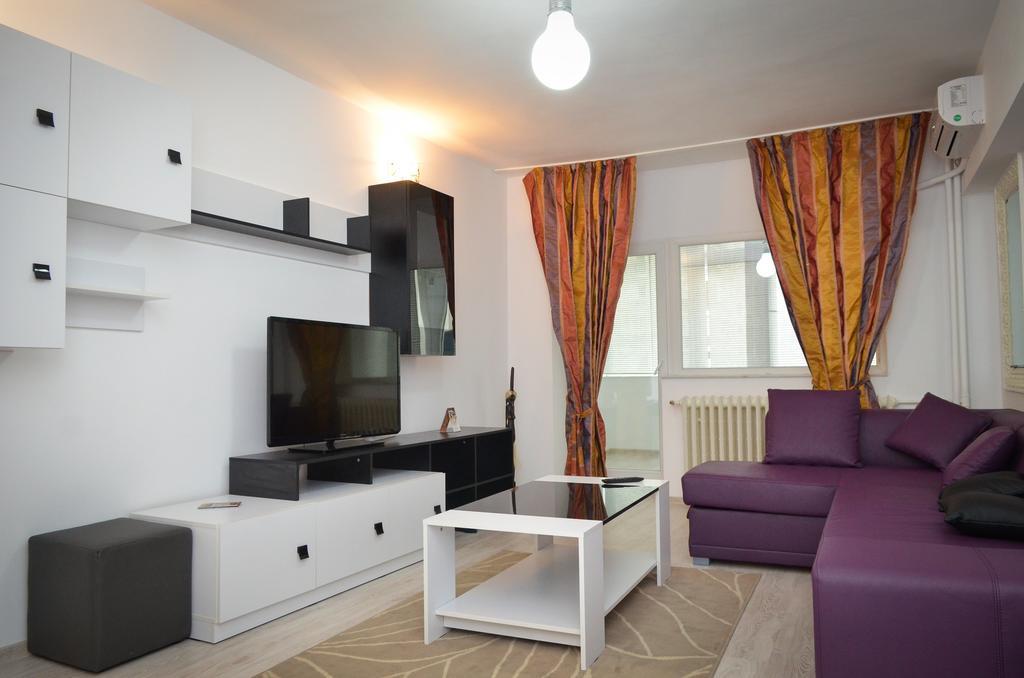 Dracula Adventure Tours Accommodation Bucureşti Eksteriør bilde